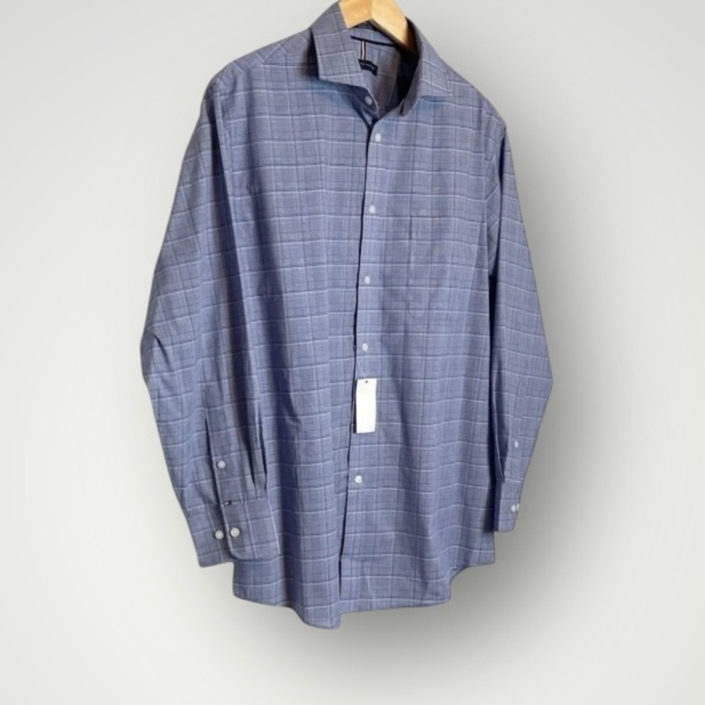 𝅺Tommy Hilfiger | Plaid Button Front Shirt Long Sleeve Regular Fit Wrinkle Free - Picture 3 of 9